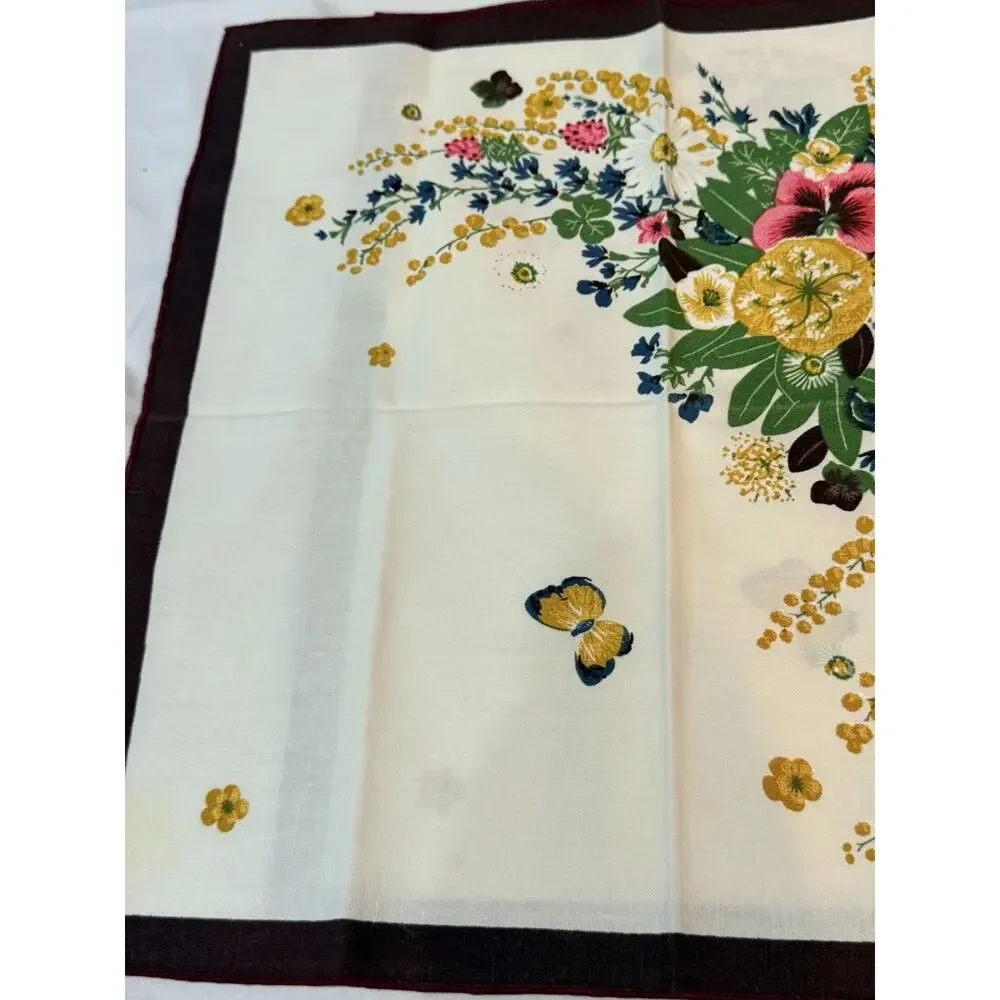 Vintage Floral Cloth Napkins Set of 4 19x19 Wildflowers Butterfly Burgundy